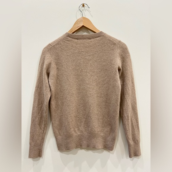 Quince Mongolian Cashmere Crewneck Sweater - Size XS - Color: Oatmeal - Picture 2 of 5